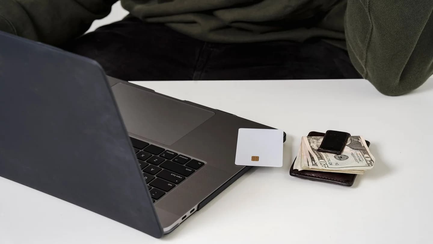 Marketplace advertising: where to start and what to budget before you spend