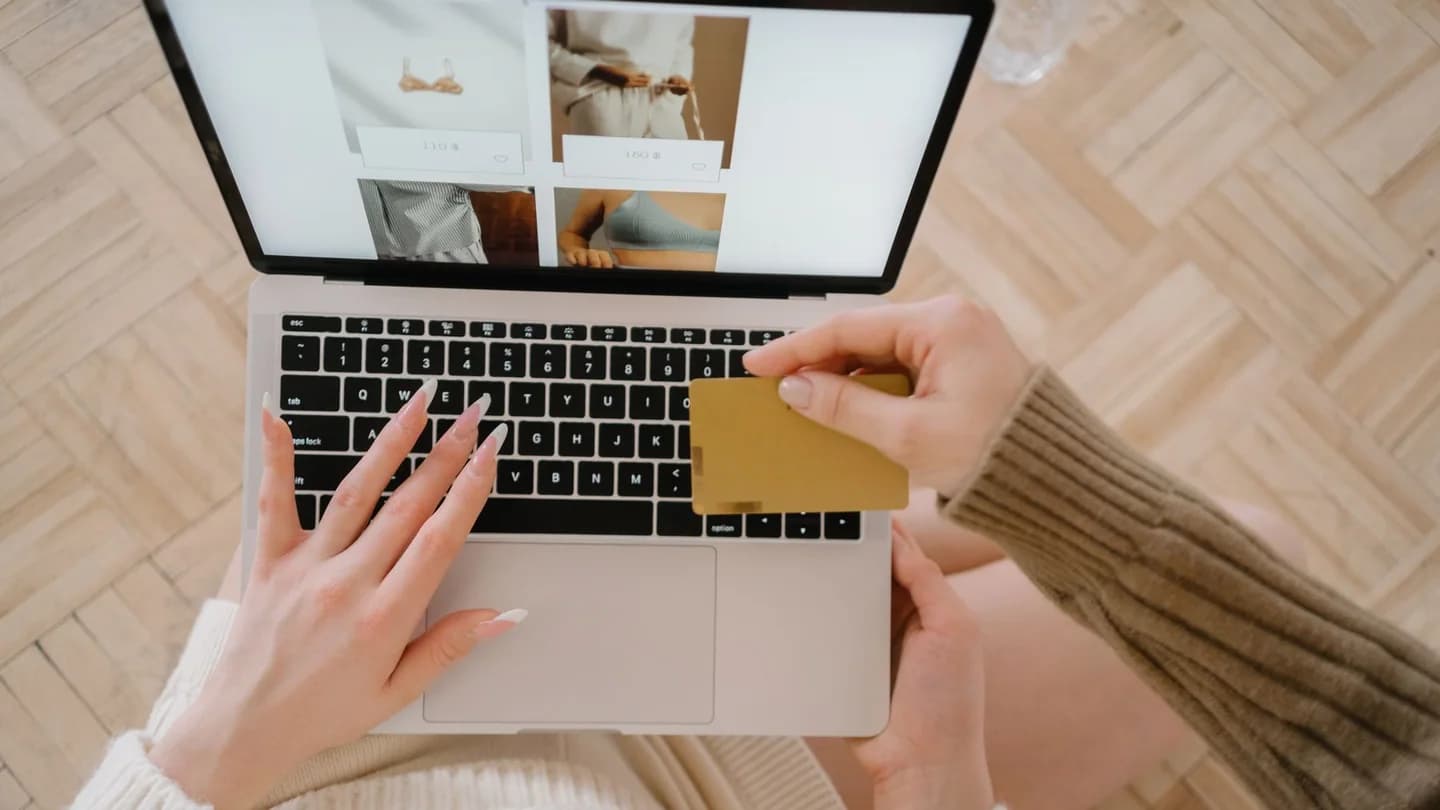 A seller storefront and brand zone on a marketplace: earning the second purchase