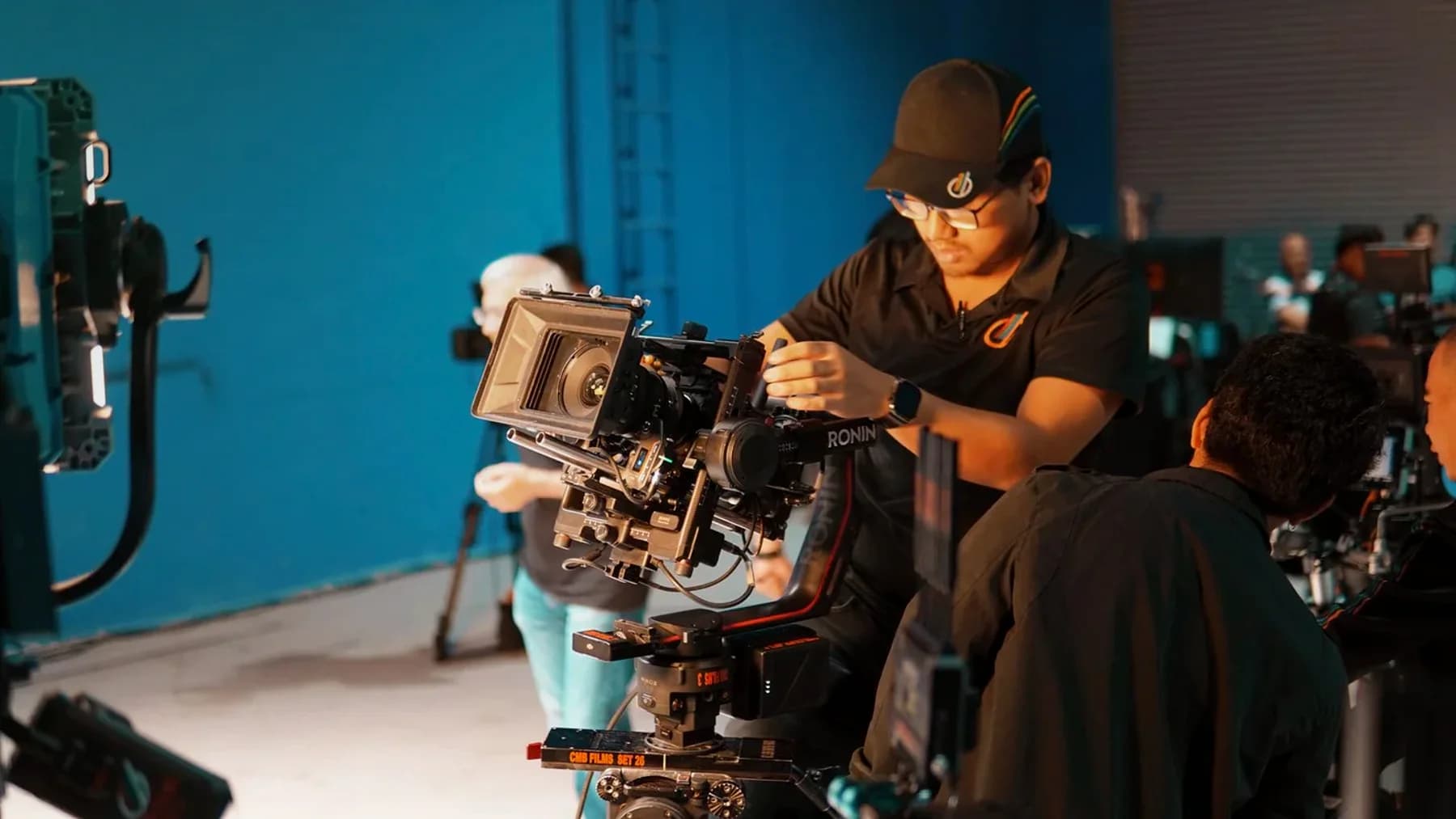 Order Product video in 2026: inputs, milestones and acceptance. Product video production scene